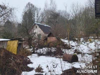 Parduodama 24/100 dalis gyvenamojo namo Vilniuje, Geležinė g. 7, 0 kv.m, pradinė kaina 36027 EUR