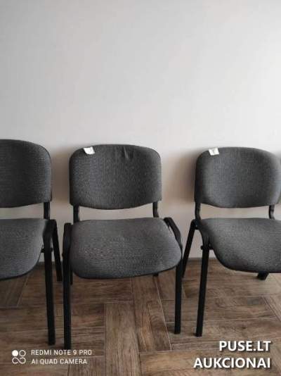 Kėdžių, stalų ir žaliuzių komplektas Tauragėje, pradinė kaina 265 EUR - Pirkite iš Nacionalinio visuomenės sveikatos centro