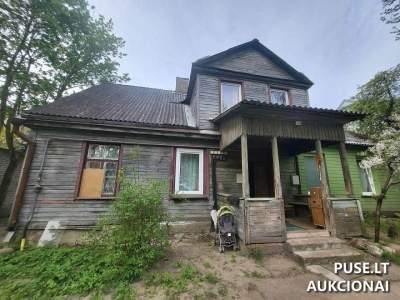 346/1000 dalis buto Vilniuje, A. Jaroševičiaus g. 10, su Kultūros paveldo apribojimais, pradinė kaina 18000 EUR