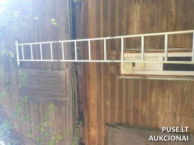 Parduodama 7.33 kv.m neįrengta pastogė Vilniuje, Krivių g. 52, pradinė kaina 2300 EUR