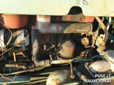 Ekskavatorius JUMZ-6K 1988m. Vilniaus rajone, startinė kaina 300 EUR