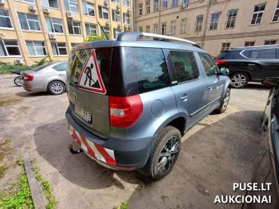 Parduodamas dyzelinis Škoda Yeti 2013m. automobilis 2353 EUR pradine kaina