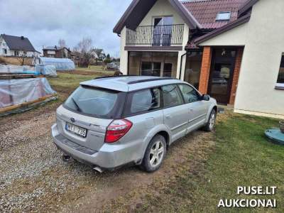 Parduodamas 2006 m. Subaru Legacy automobilis Šiauliuose, pradinė kaina 960 EUR