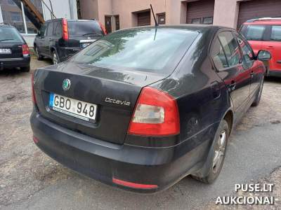 Greitas Škoda Octavia, 2012 m., 1.8 L benzinas, parduodamas aukcione nuo 1568 EUR