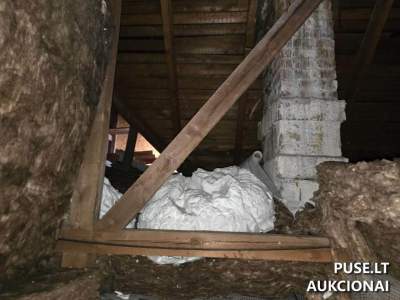 Parduodama 22/100 pastogės dalis Kaune, Vydūno al. 11, pradinė kaina 1400 EUR