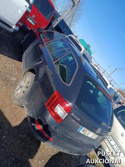 Panevėžyje parduodama SKODA OCTAVIA (2016) – aukcionas nuo 4 146 EUR