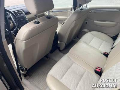 Vilniuje parduodamas Mercedes Benz B200 (2011) – kaina 1125 EUR, techninė iki 2026