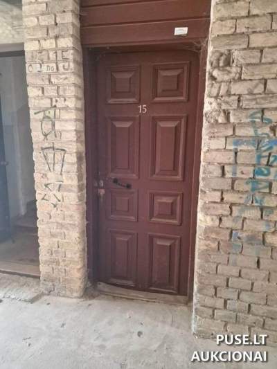 Pusrūsio patalpos Vilniuje, Polocko g. 11 – dalis 477/10000, pradinė kaina 735 EUR