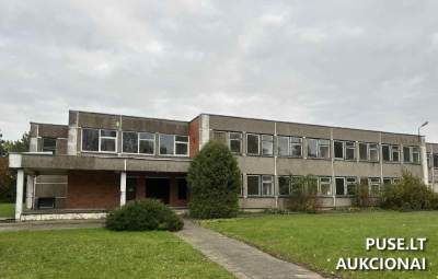 Verebiejuose (Alytaus r.), Liepų g. 2 – mokyklos pastatas aukcione, kaina 193600 EUR