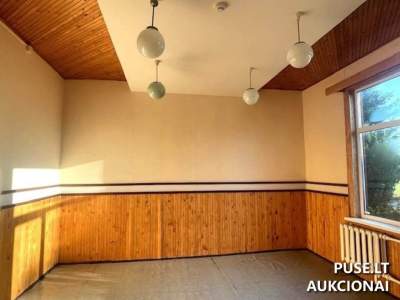 Panevėžio r. sav. Skaistgirių k., Vebrupės g. 7 vietovėje – mokykla ir žemės sklypas, pradinė kaina 26 197 EUR