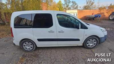 Lengvasis automobilis Peugeot Partner Klaipėdoje – 2011 m., pradinė kaina 1 800 EUR