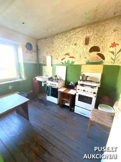 Butas Vilkaviškyje, Vilniaus g. 4 — pradinė kaina 2360 EUR, 11.28 m²