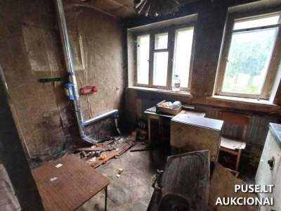 Butas Žeimelyje, Bauskės g. 26 (Pakruojo r.) – pradinė kaina 1 500 EUR, 40 m²