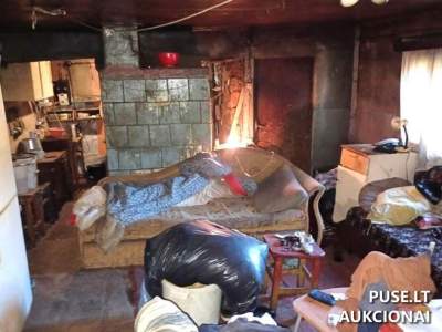 Gyvenamasis namas Dumsiuose, Jonavos r. – pradinė kaina 5 489 EUR