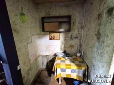 Butas Mažeikiuose, Sodų g. 7 — pradinė kaina 4800 EUR, aukcionas 2025-12-10