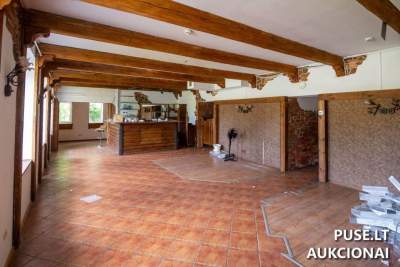 Pirtis su grožio salono patalpomis Kaune, Universiteto g. 3 – pradinė kaina 280 000 EUR