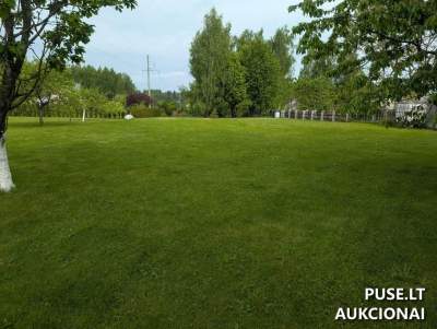 Plungėje parduodamas žemės sklypas (aukcionas) – 1 749 EUR