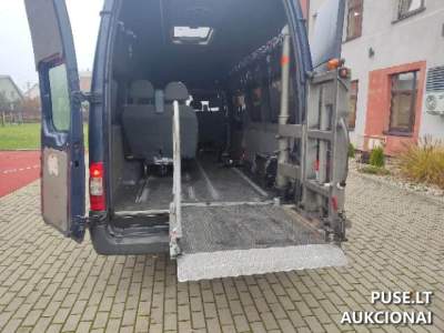 Parduodamas Ford Transit Kaune (su hidrauliniu liftu) – pradinė kaina 1100 EUR