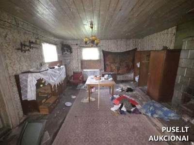 Alytuje, Nemuno g. 20 — 1/4 gyvenamojo namo dalis aukcione, pradinė kaina 2890 EUR