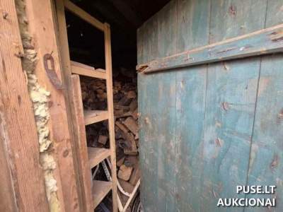 Ūkinis pastatas Plungės rajone, Šateikiuose, Žemaitės g. 9A – pradinė kaina 63 EUR