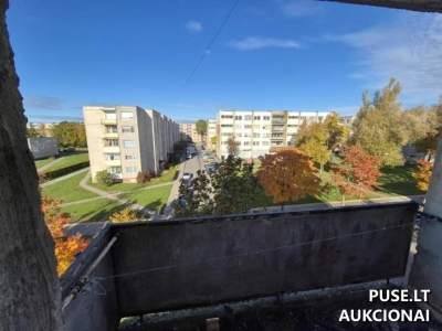 Mažeikiuose, Draugystės g. 5 - 5/6 buto dalis (64,2 m²), pradinė kaina 33 500 €