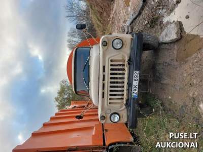 Lapų rinkimo automobilis GAZ53 Elektrėnuose – pradinė kaina 1000 EUR