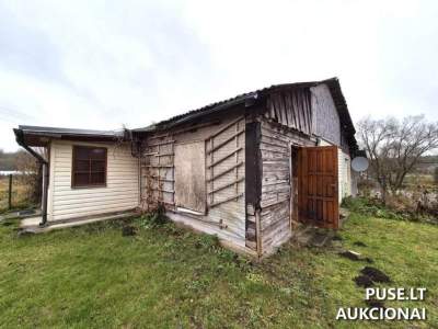 1212/10000 dalis gyvenamojo namo Vilniaus rajone, Kalviškių kaime, kaina 2880 EUR