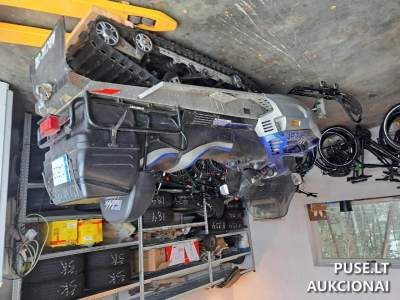 Sniegomobilis Arctic Cat WT 660 2006 m. parduodamas aukcione pradine kaina 1000 EUR