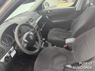 Parduodamas 2015 m. Škoda Yeti 81 kW dyzelinis automobilis aukcione nuo 1470 EUR