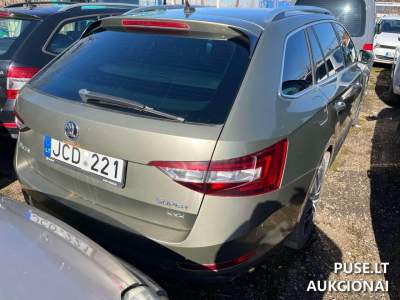 Parduodama naudota transporto priemonė SKODA SUPERB 2015 m. Panevėžio r. aukcione, pradinė kaina 4473 EUR
