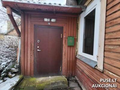 Parduodamas 44 kv. m. butas Vilniuje, Dzūkų g. 54, su kultūros paveldo apribojimais, pradinė kaina 40905 EUR