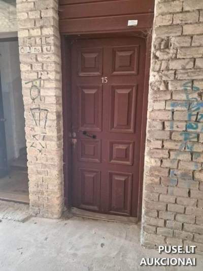 Pusrūsio patalpos Polocko g. 11, Vilniuje, 477/10000 dalis, pradinė kaina 662 EUR