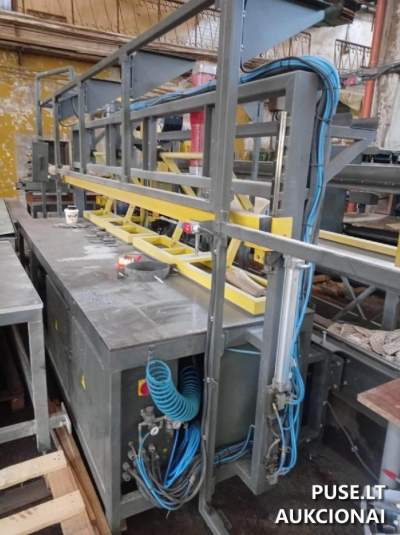 SIP skydų frezavimo staklės Glue stream FPS-1250x3000VS už 16080 EUR, parduodamos aukcione