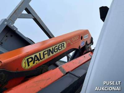 Savivartis sunkvežimis MERCEDES su kranu 2003 m. Panevėžio rajone už 9001 EUR pradinę kainą