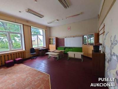 Parduodamas pastatas - buvusi mokykla Šakių r. sav. už 28550 EUR pradinę kainą