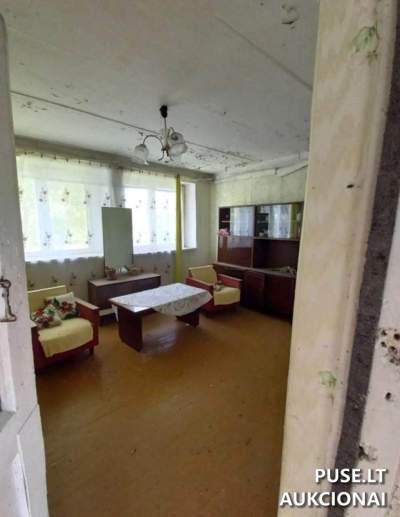 Parduodamas jaukus 37.28 kv.m butas Pakruojo r. Draudelių kaime aukcione nuo 780 EUR