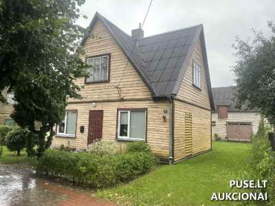 1/3 dalis gyvenamojo namo Šeduvoje, Kėdainių g. 52, parduodama už 3800 EUR pradinę kainą
