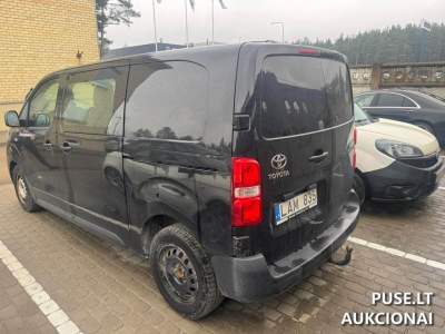 Parduodamas lengvasis automobilis Toyota Proace 2019 m. aukcione nuo 11500 EUR