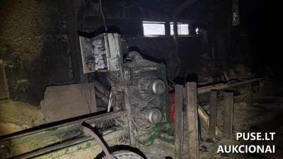 Rąstelių brusavimo staklės, mašinos ir įrengimai, pradinė kaina 2100 EUR