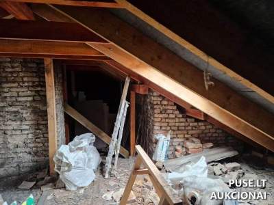 Patalpos Vilniuje, Panerių g. 15-16A, 41.18 kv.m dalis nuo 9216 EUR - pardavimas per savivaldybės aukcioną