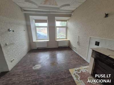 Mažas 27 kv.m butas Vilniuje, Subačiaus g. 12, pradinė kaina 114300 EUR