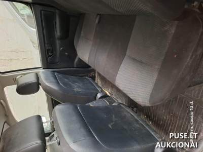 Parduodamas automobilis Toyota Hilux po avarijos Jurbarke už 9700 EUR pradinę kainą