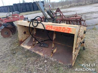 Mulčiuotuvas-barstytuvas SP-1000 parduodamas aukcione Šiaulių rajone už 940 EUR