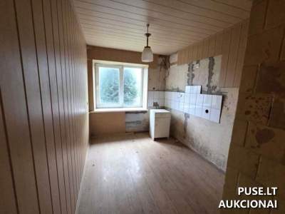 Butas Šalčininkų r., Sližiūnų k., Pušų g. 1-1, 42.22 kv.m su rūsiu, pradinė kaina 19300 EUR