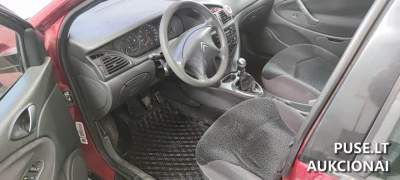 Parduodamas lengvasis automobilis Citroen C5 2003 m. Vilniuje, pradinė kaina 500 EUR