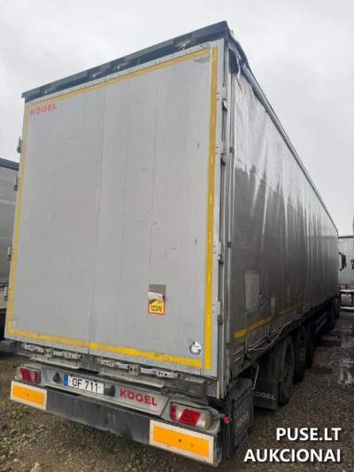 Puspriekabė Koegel SN 24 2021m. tentinė dalimis 11200 EUR aukcionas