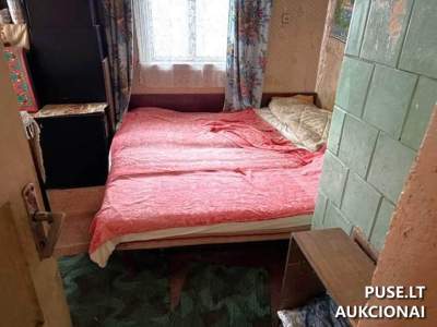 1/4 dalis gyvenamojo namo Kupiškio m. Muziejaus g. 28, pradinė kaina 3680 EUR