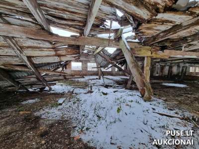 Nekilnojamasis turtas aukcione: Ferma-veršidė Ukmergės rajone Siesikų miestelyje už 7106 EUR