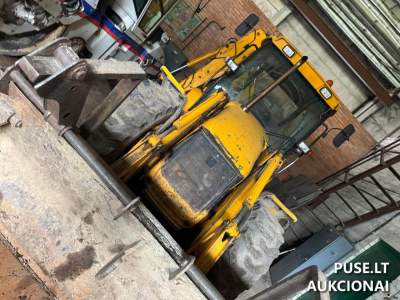Экскаваторный погрузчик JCB 3CX Super 5290 на аукционе от 25000 EUR