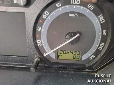 Автомобиль Škoda Fabia 2007 г. на аукционе в Йонаве, старт с 250 EUR